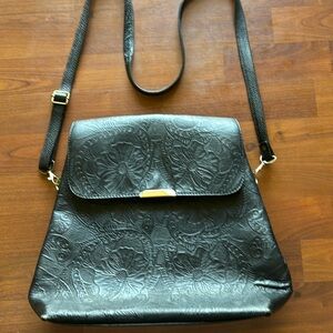 Beautiful bag with flower details